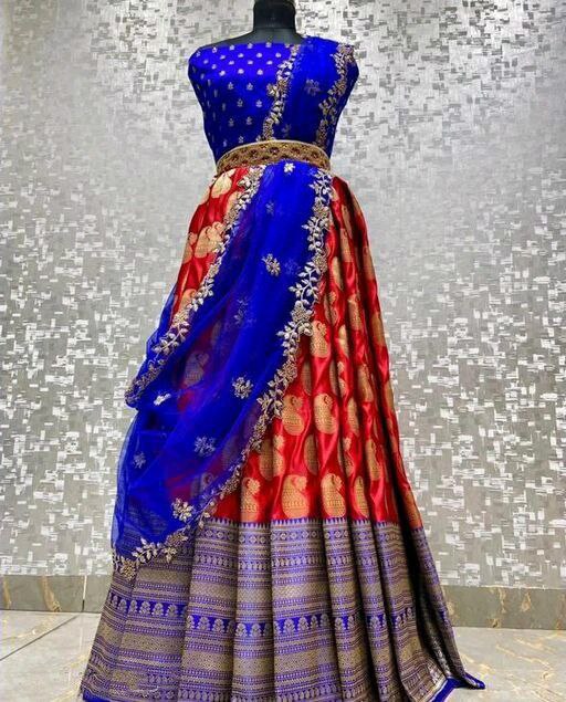 Attreactive Lehnga Choli For Women With Blouse