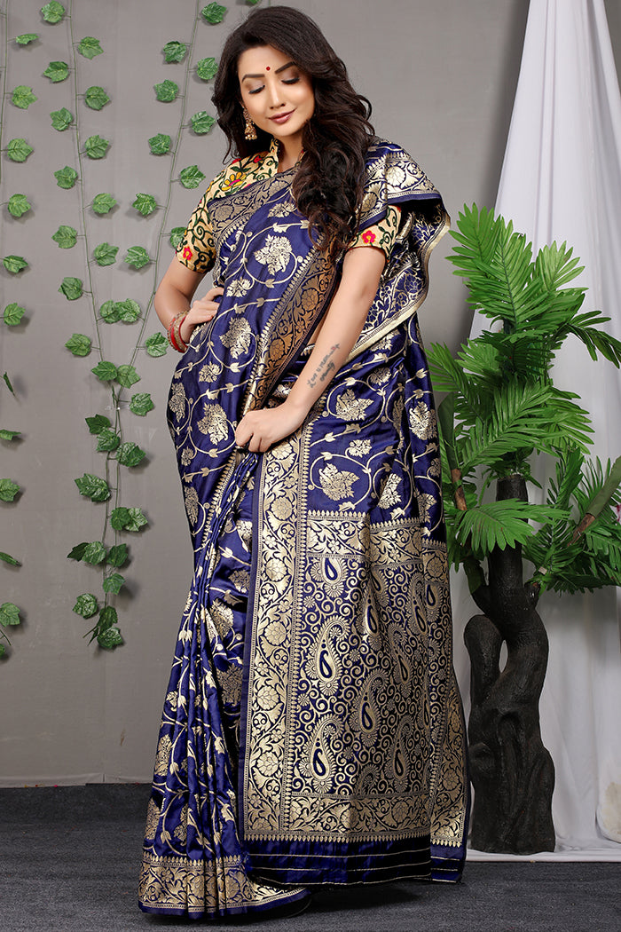Elegant Royal Blue Banarasi Silk Saree with Golden Zari Weaving