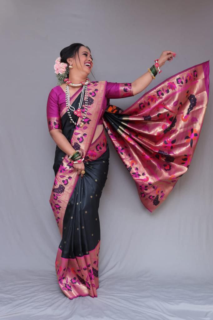 Navy Blue Ethnic Traditional Wedding Saree For Women