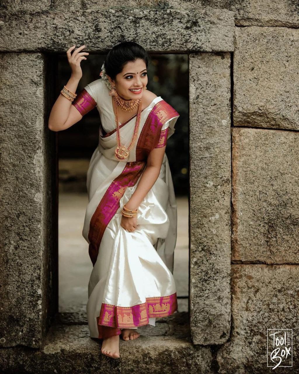 South Indian White Soft Silk Saree With Blouse