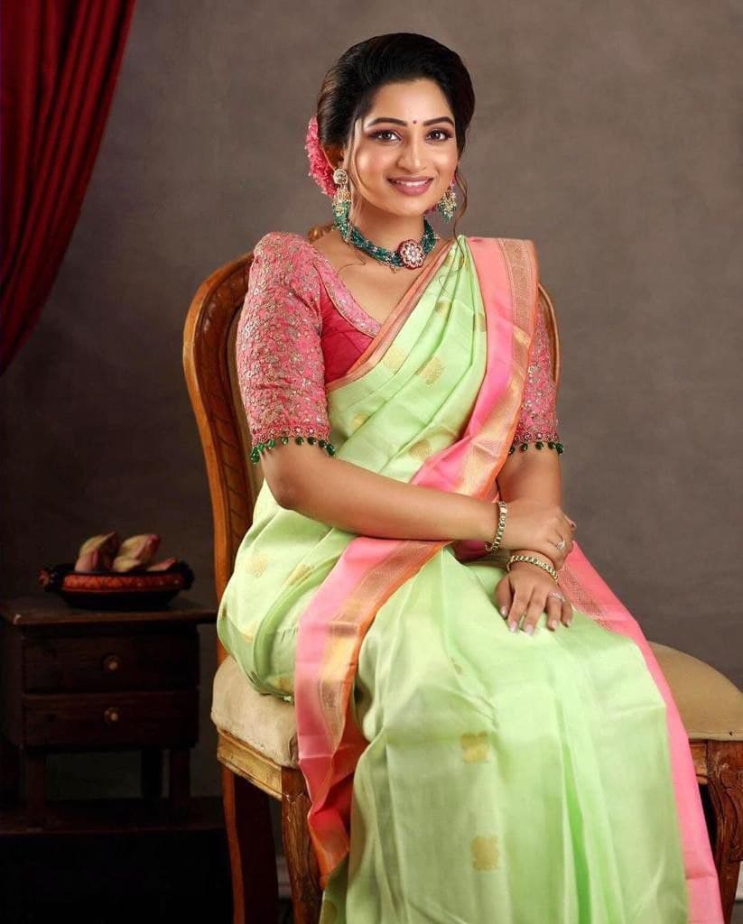 Best Pista Soft Silk Saree With Matching Blouse