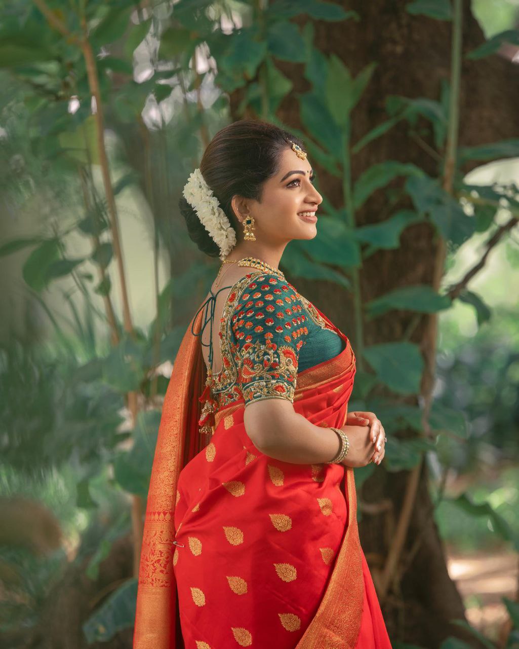 Wedding Wear Red Color Golden Jari Design Saree