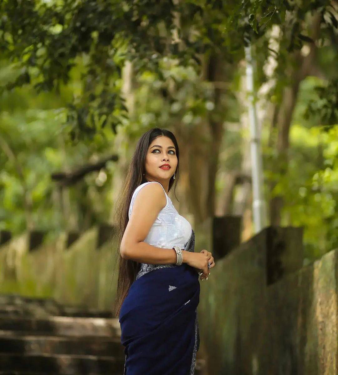 Light Weight Elegant Georgette Sarees For Women
