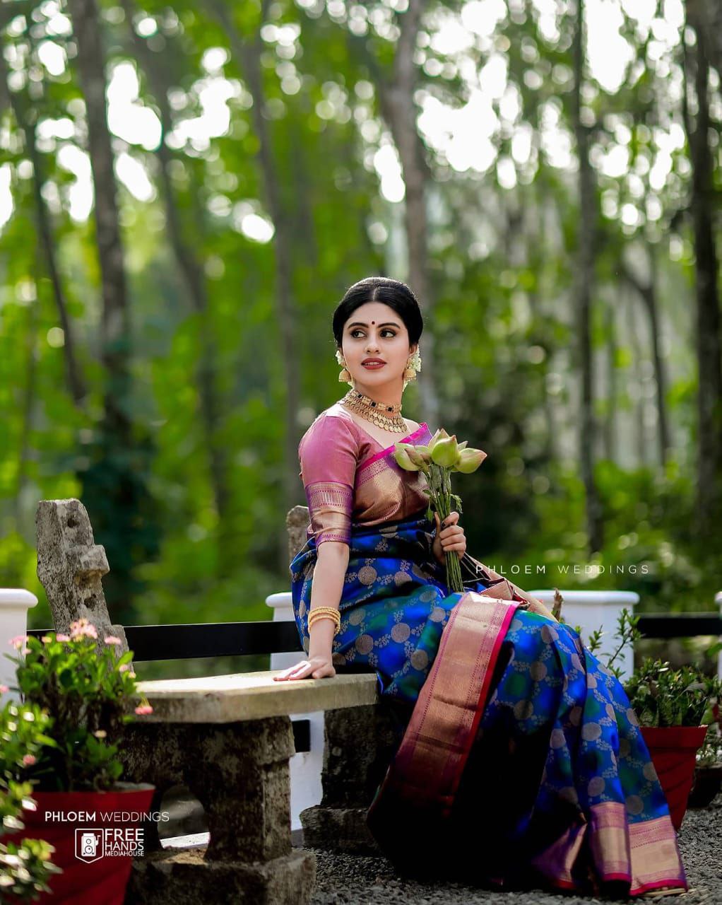 Banarasi Pure Silk Blue Saree With Zari Border