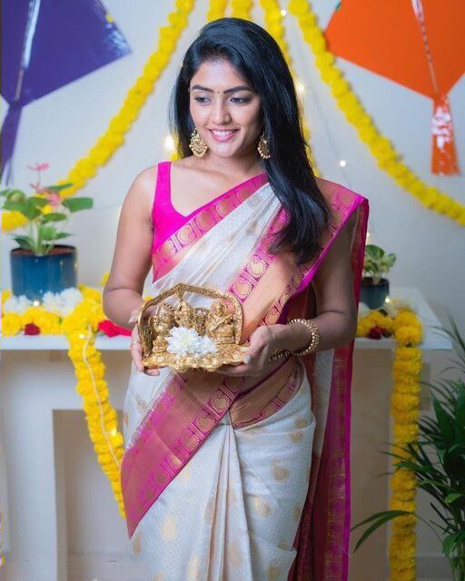 South Indian Banarasi Saree For Wedding