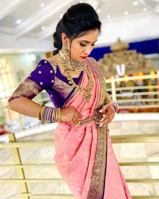 Bollywood Beautiful pink saree for women