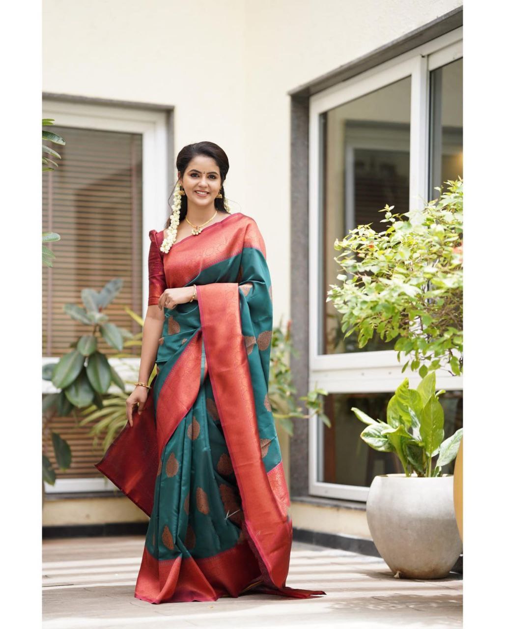 Red Green Color Wedding wear Silk Saree With Blouse