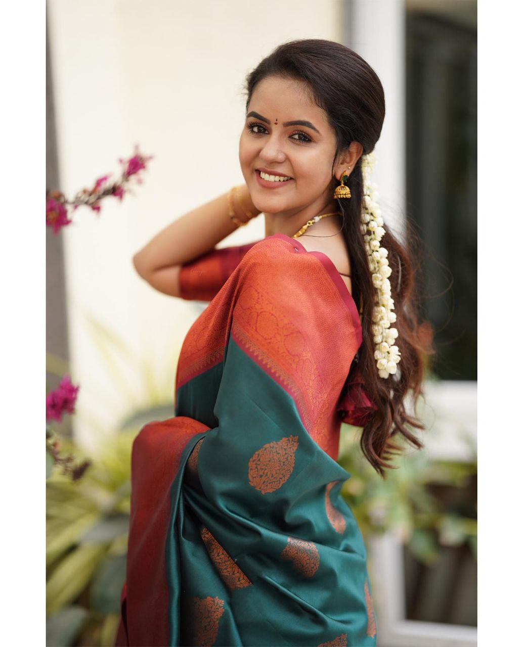 Red Green Color Wedding wear Silk Saree With Blouse