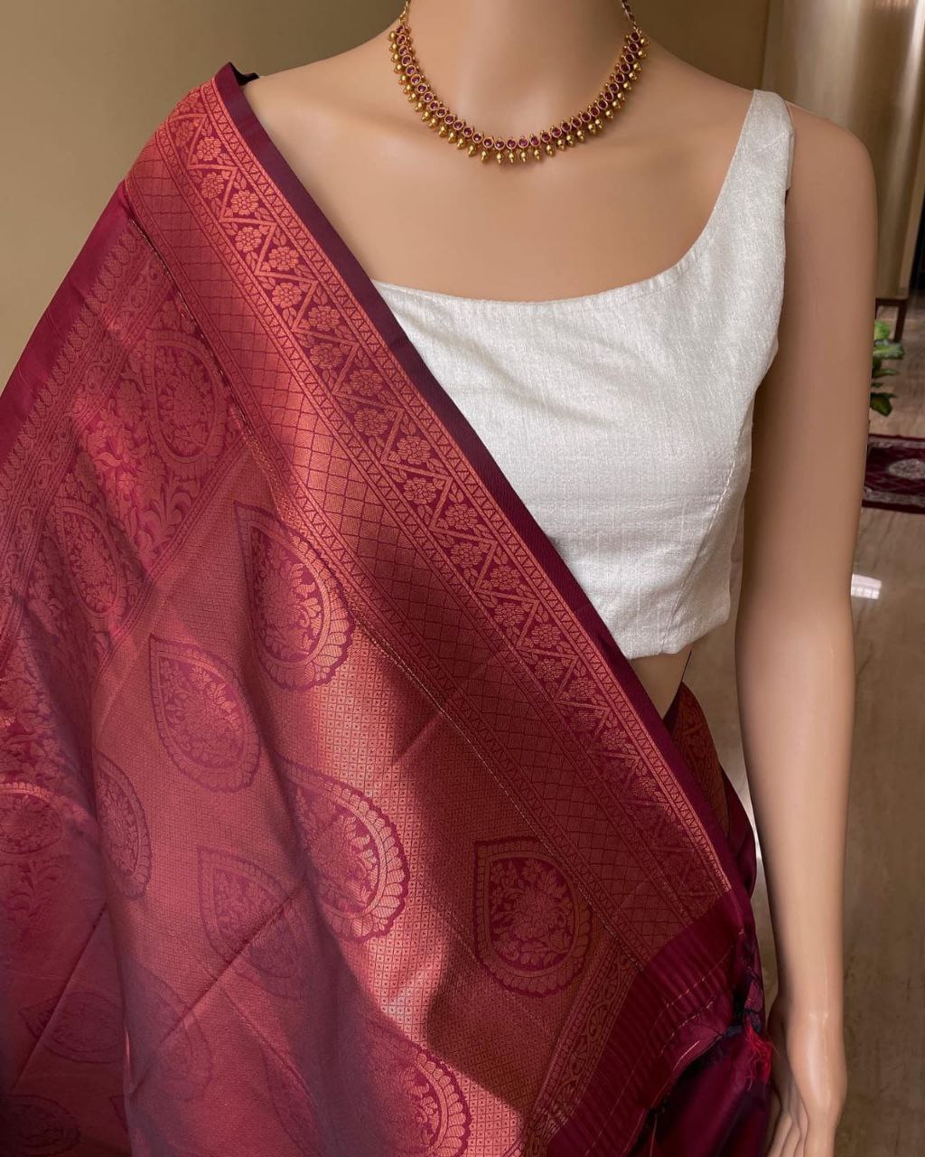 Red Pure Silk Festival Wear Saree For Women