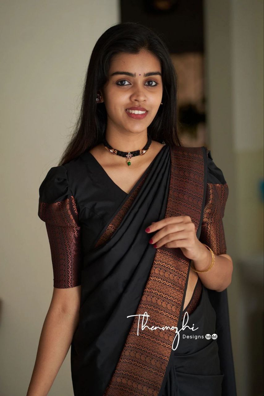  Kanjivarm Black sari With Copper Zari Border