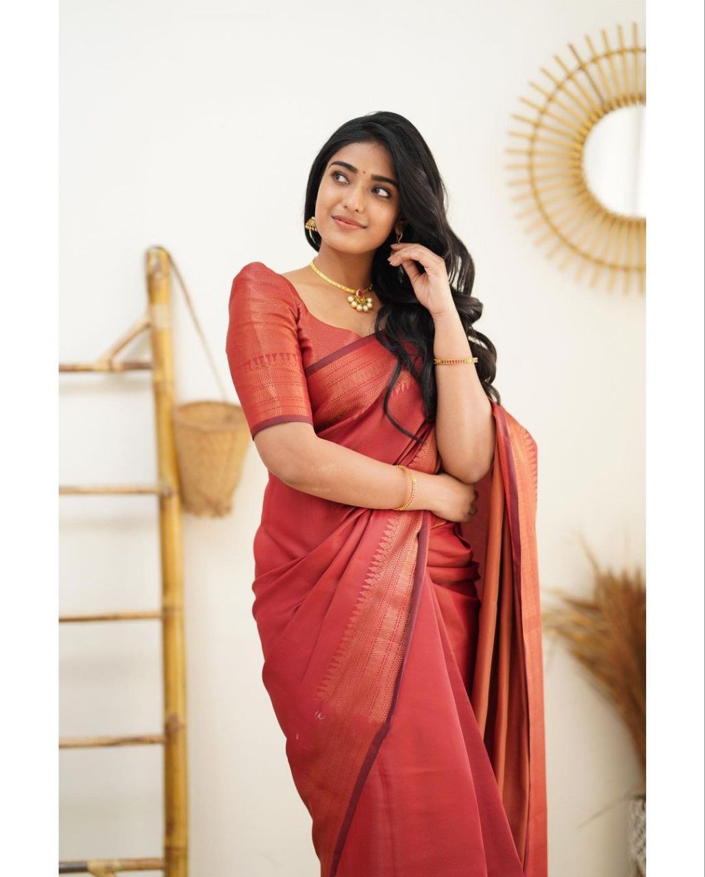 Kanjivarm Silk Saree With Designer Rooprekha Blouse