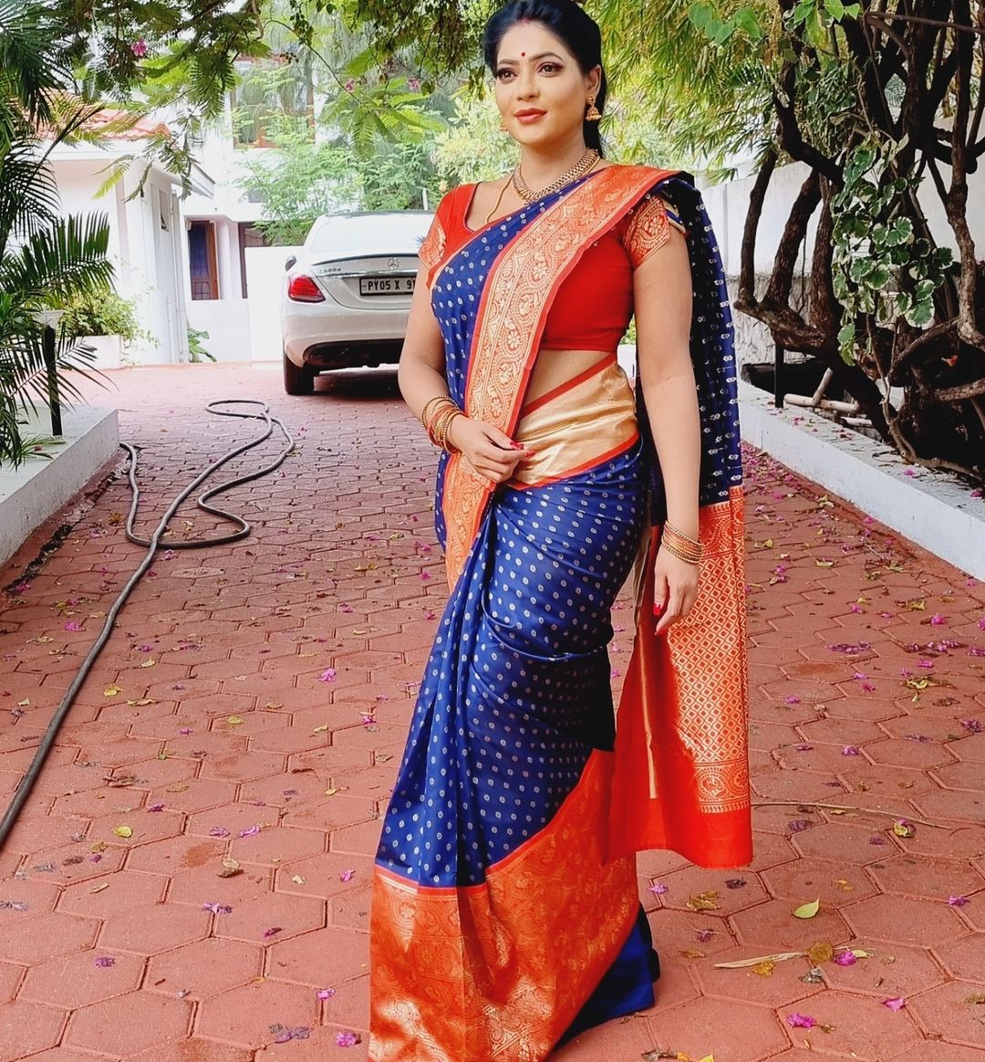 Bollywood Design Blue and Red Saree For Women