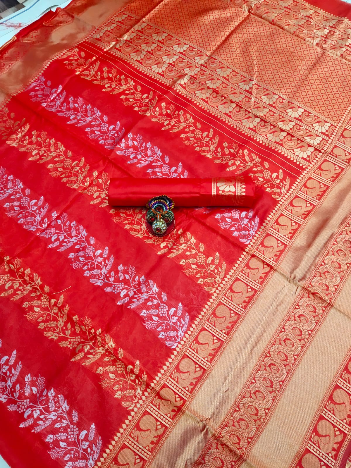 Red Saree in Pure Kanjeevaram Silk For Women