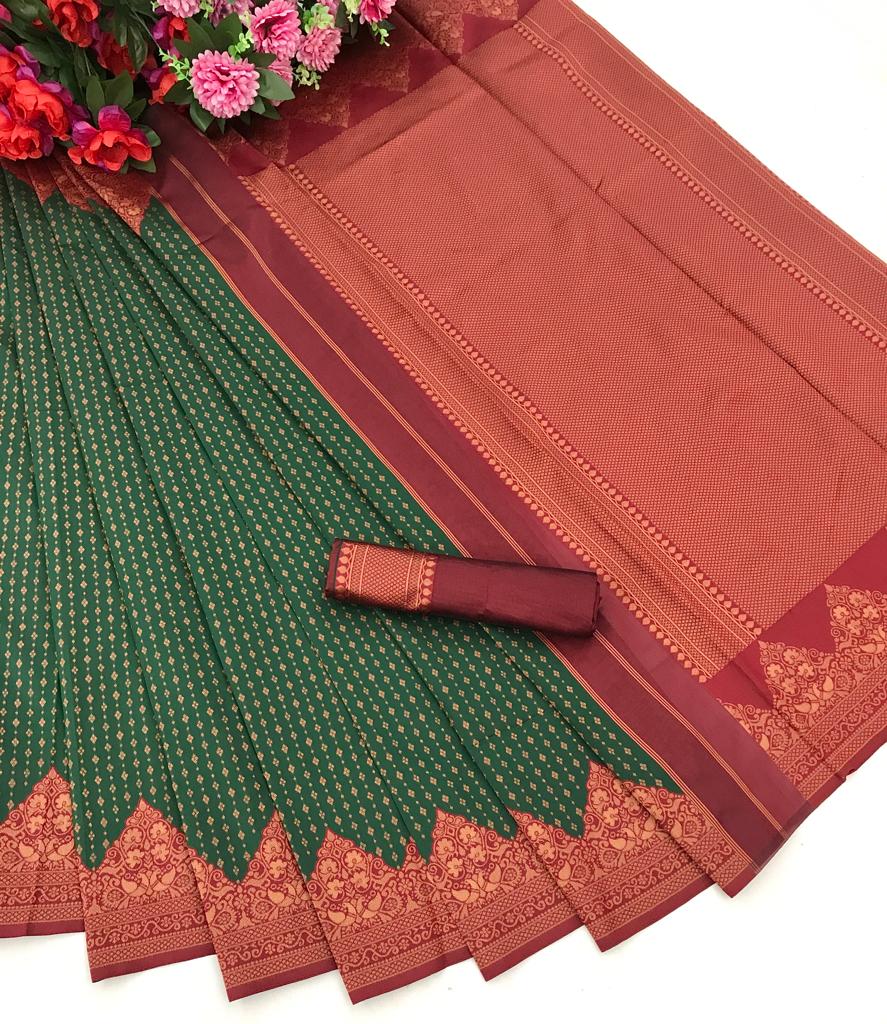 Red green Colour Festiv Saree For Women