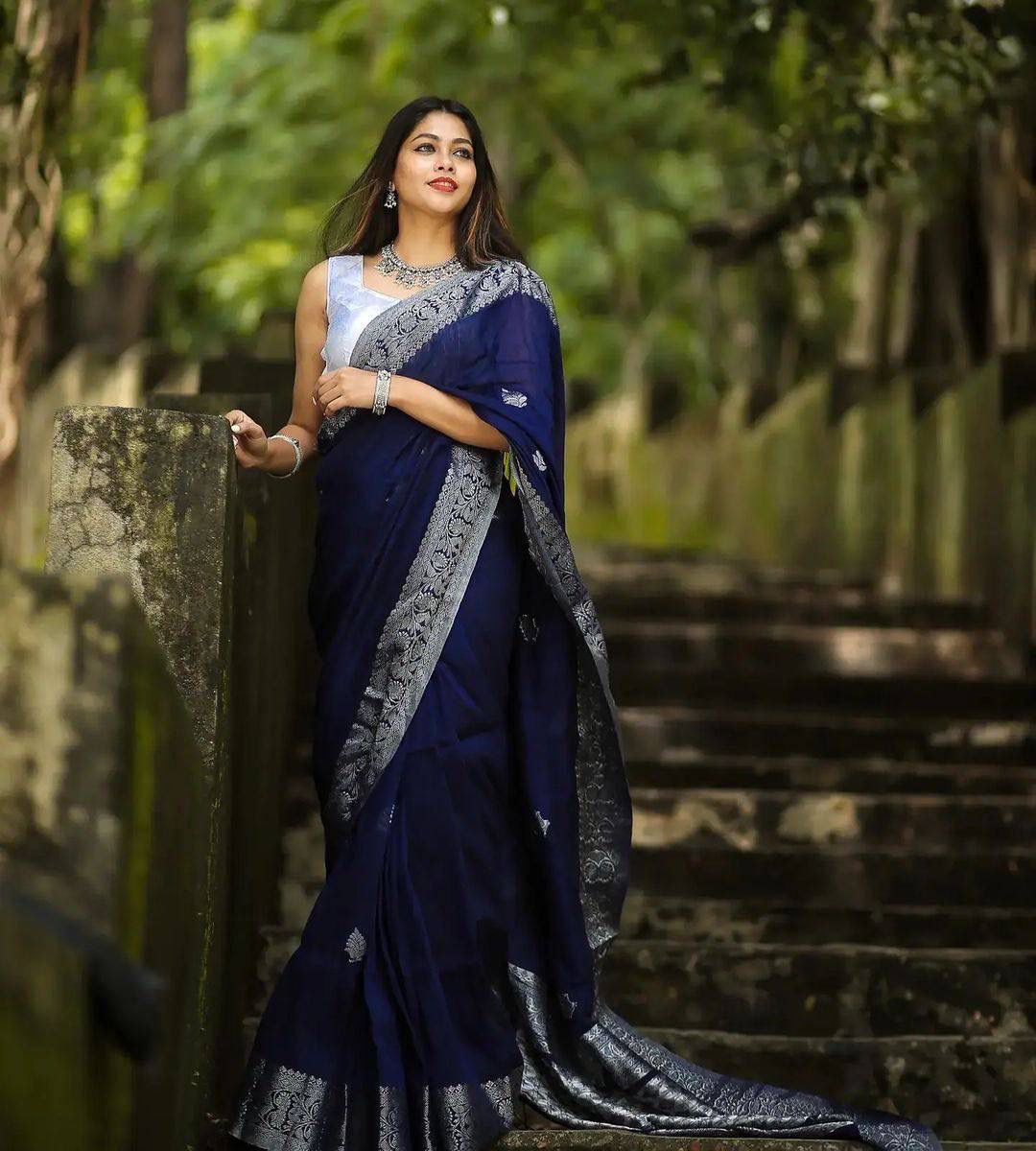 The Timeless Elegance of Georgette Sarees: A Must-Have for Every Woman –  Akruti Sarees