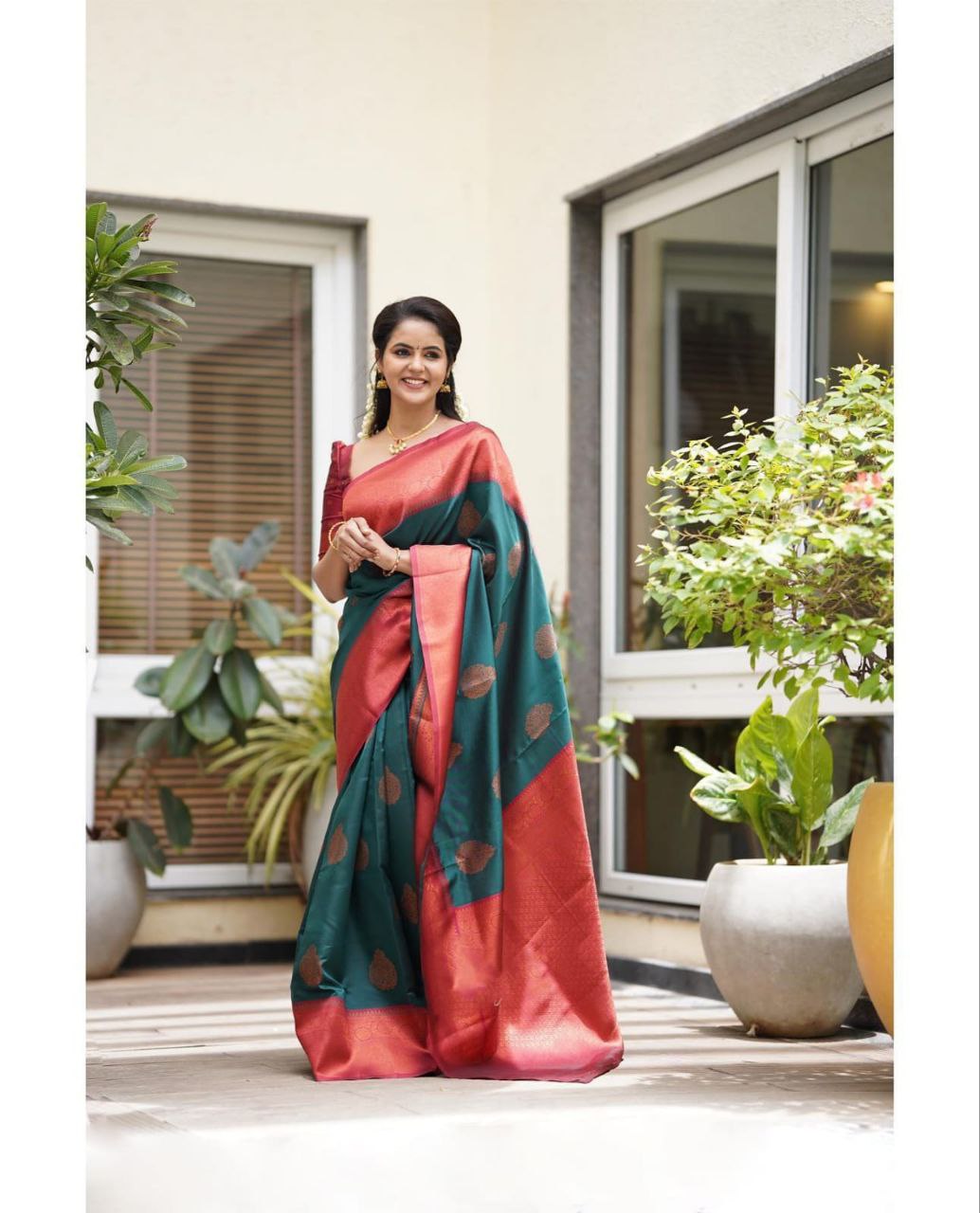 Red Green Color Wedding wear Silk Saree With Blouse