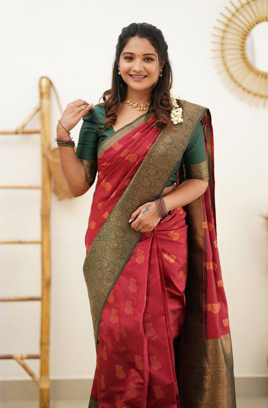 Red Green Pure Silk Banarasi Saree with Blouse