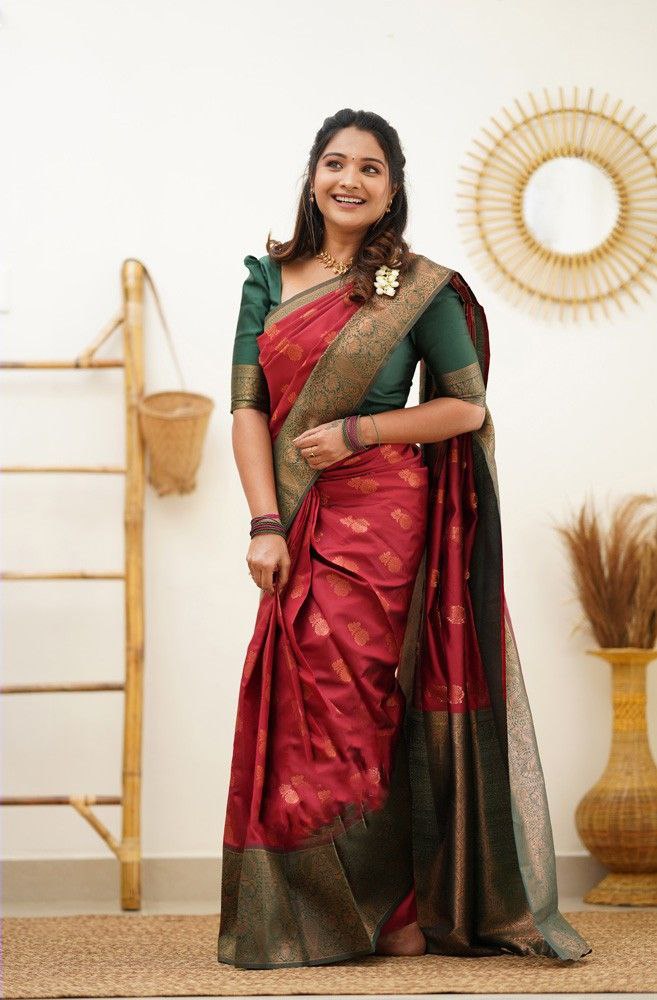 Buy Holy Green Banarasi Katan Silk Saree - House Of Elegance – House Of  Elegance - Style That Inspires