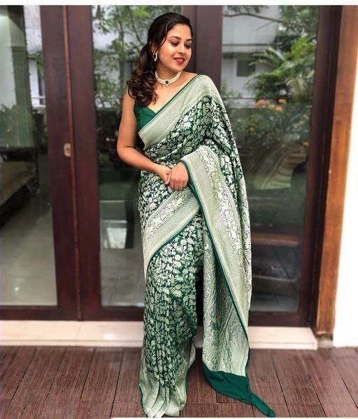 Dark Green Pure Silk Kanjivaram Saree With Unstitched Blouse