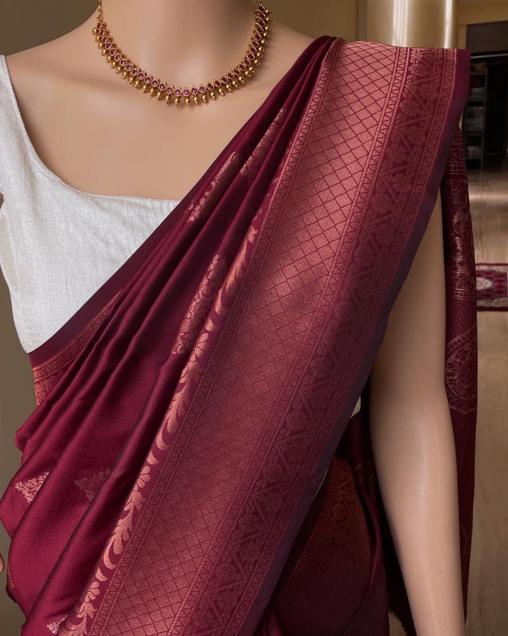 Red Pure Silk Festival Wear Saree For Women