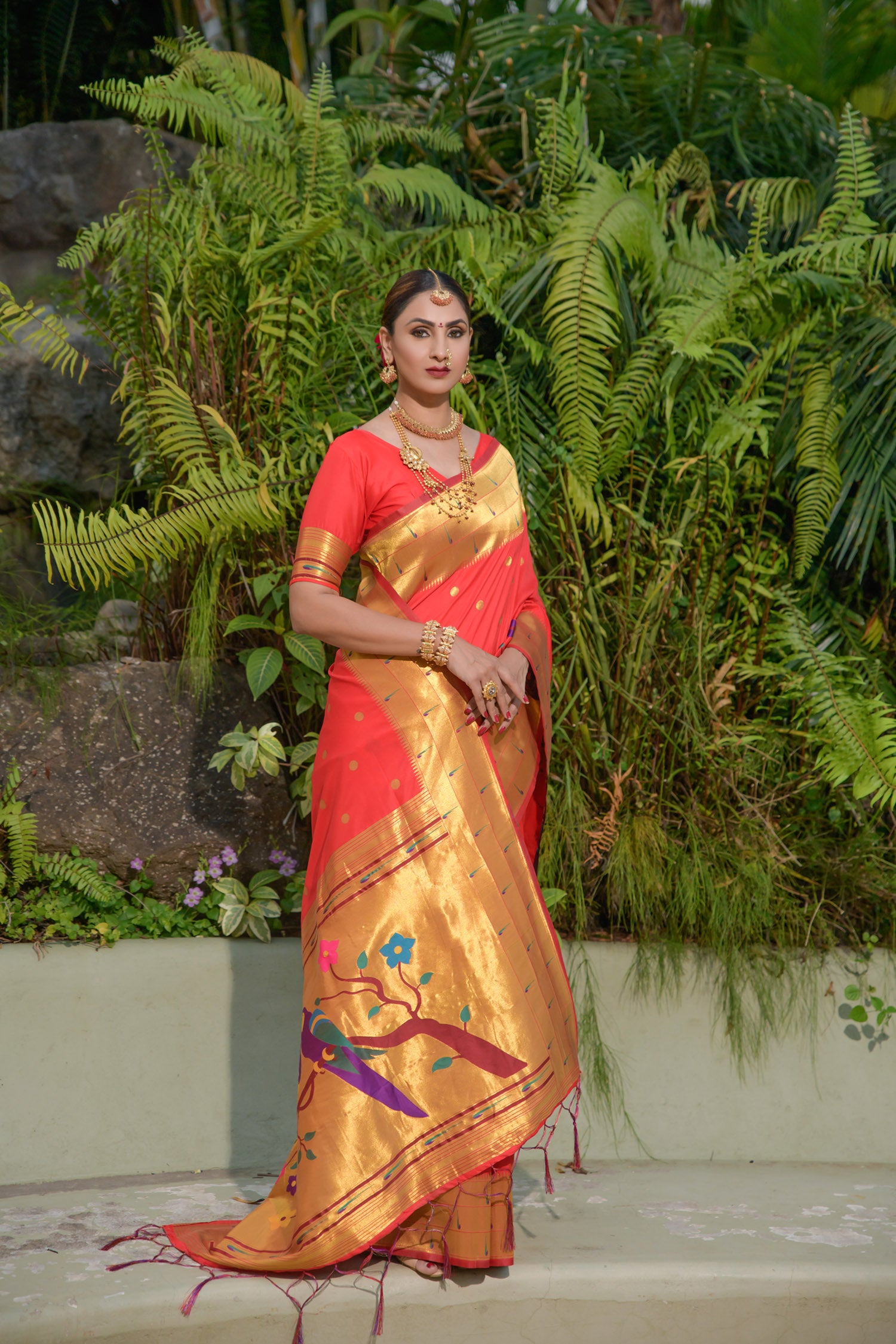 Wedding Dark Purple Paithani Border Kadhwa Katan Silk Banarasi Handloom  Saree, With Blouse Piece at Rs 19985 in Varanasi