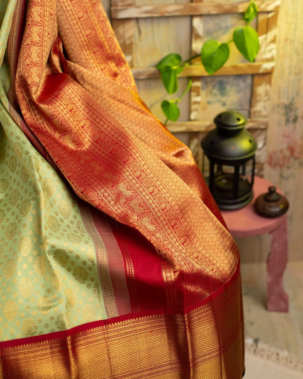 trending Pure Silk Green saree for women
