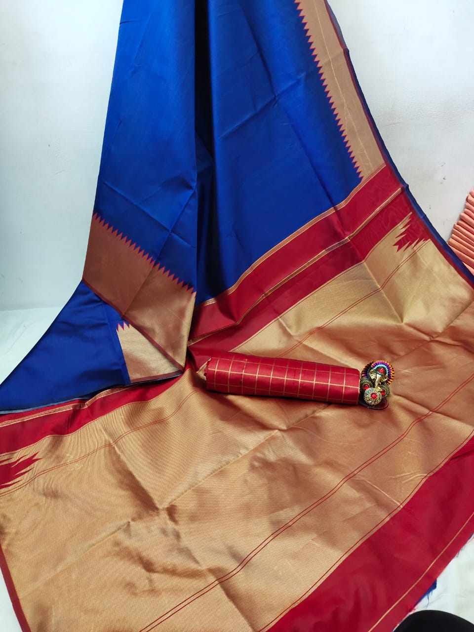 Dark and Orang Pure Silk Kanjivaram saree for wedding and party wear