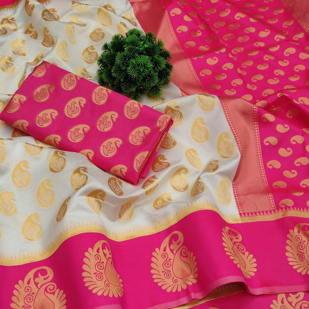 Pure Silk Kanjivaram Pink and Cream Saree With Unstitched Blouse for wedding