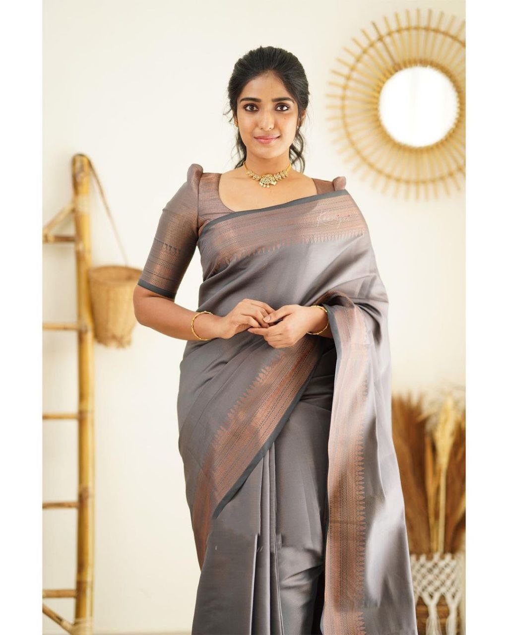 Pure Silk Grey Kanjeevaram saree for women
