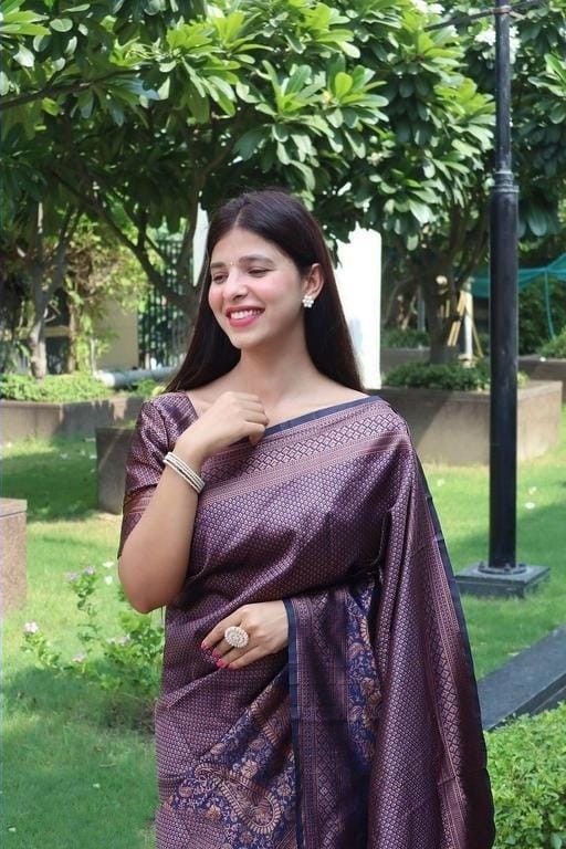 Pure Silk Kanjivarm Maroon saree for women